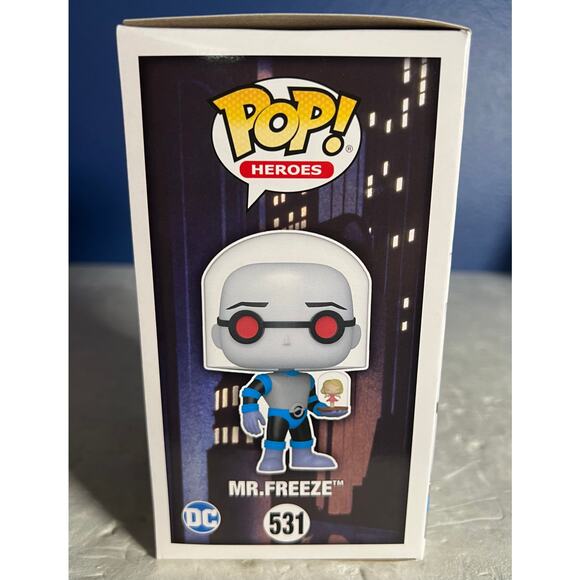 Funko Pop! Mr. Freeze #531 GameStop Exclusive - Batman: The Animated Series Nora - Picture 4 of 8